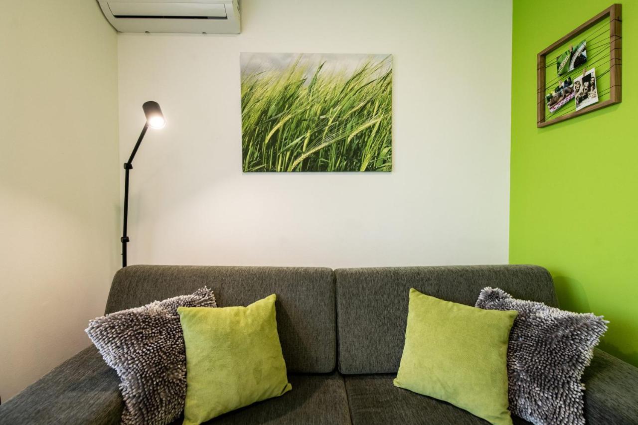 Apartmaji Banonia " Poletni Vetrc " Banovci Exterior foto